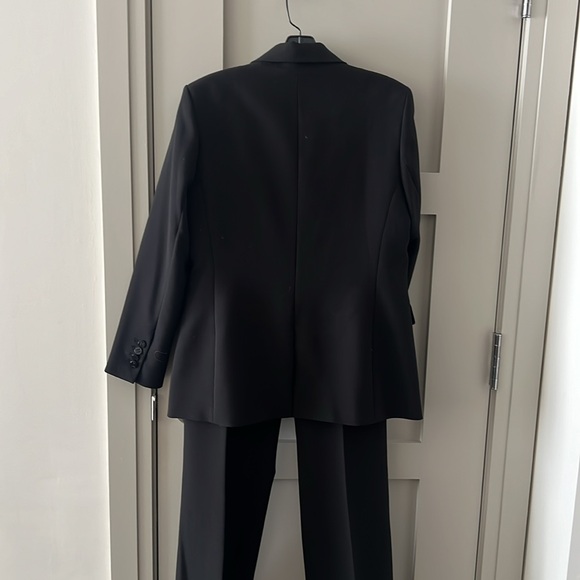 Karl Lagerfeld Suit - Picture 4 of 7